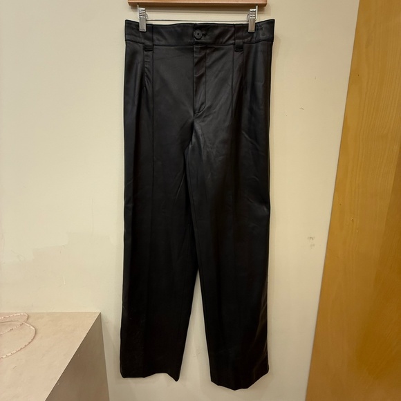 Zara Full Length Faux Leather Pants Size Medium - Picture 2 of 8